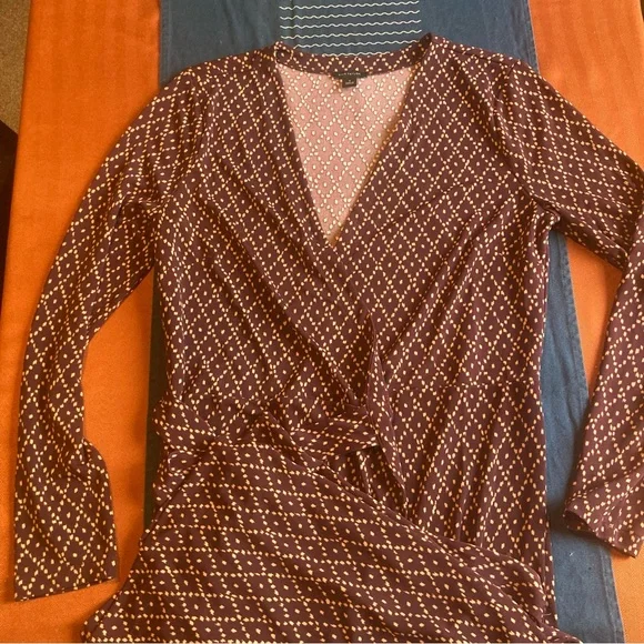 Ann Taylor Burgundy Geometric Long Sleeve Wrap Dress - Picture 4 of 4